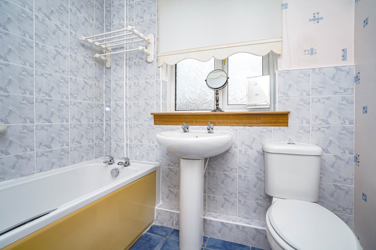 Kinpurnie Road, Ralston Pattison & Co